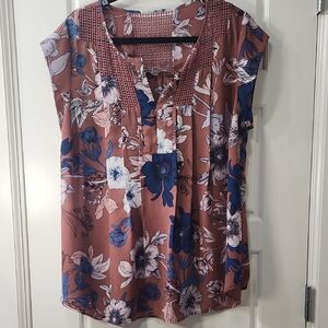 DanielRainn Women's Cap Sleeve Floral Top - 1X